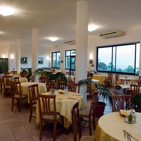 كابو فاتيكانو Villaggio Pineta Petto Bianco المظهر الخارجي الصورة