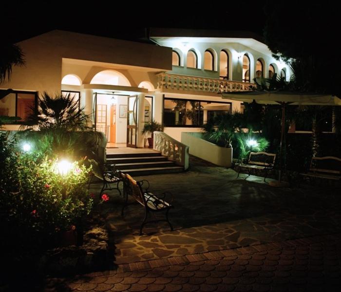 كابو فاتيكانو Villaggio Pineta Petto Bianco المظهر الخارجي الصورة
