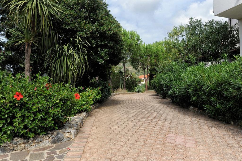 كابو فاتيكانو Villaggio Pineta Petto Bianco المظهر الخارجي الصورة
